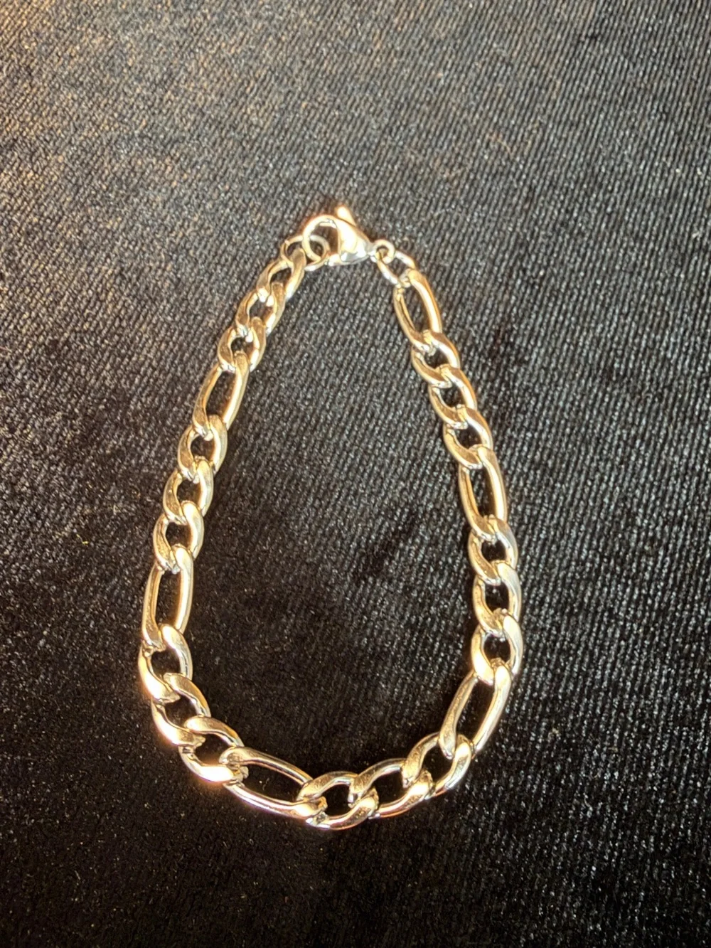 18K White Gold Filled Figaro 7.5 in 5MM Bracelet Lobster Clasp Will Not Tarnish